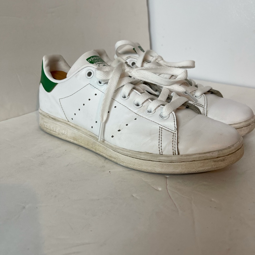 Adidas Stan Smith Men’s Size 8.5 White Sneaker View 3